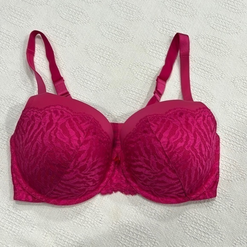 Torrid bra‎ lace exotic padded push up bra fushia 40 DDD adjustable straps